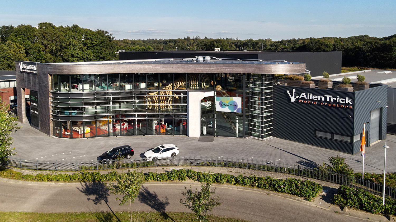 Building Area 51 Alientrick